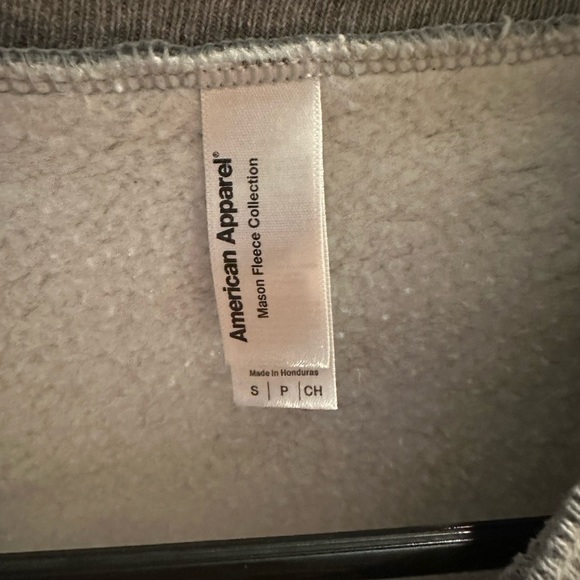 American Apparel Gray Small Crew Neck - Picture 2 of 3